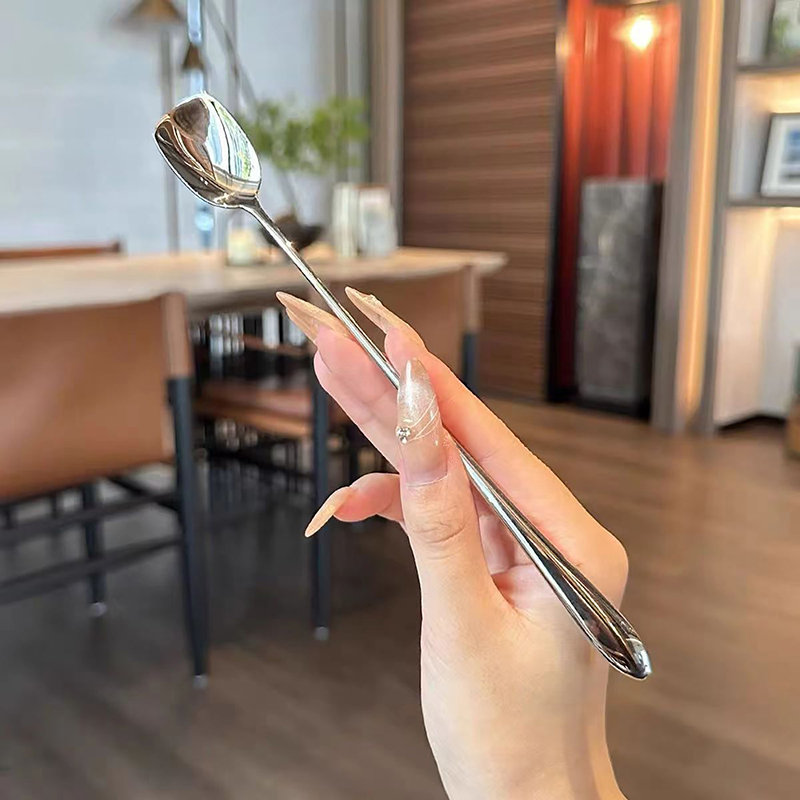 ملعقة تقليب بمقبض طويل من الفو - مراجعة Ice Pick Pick وسعره
