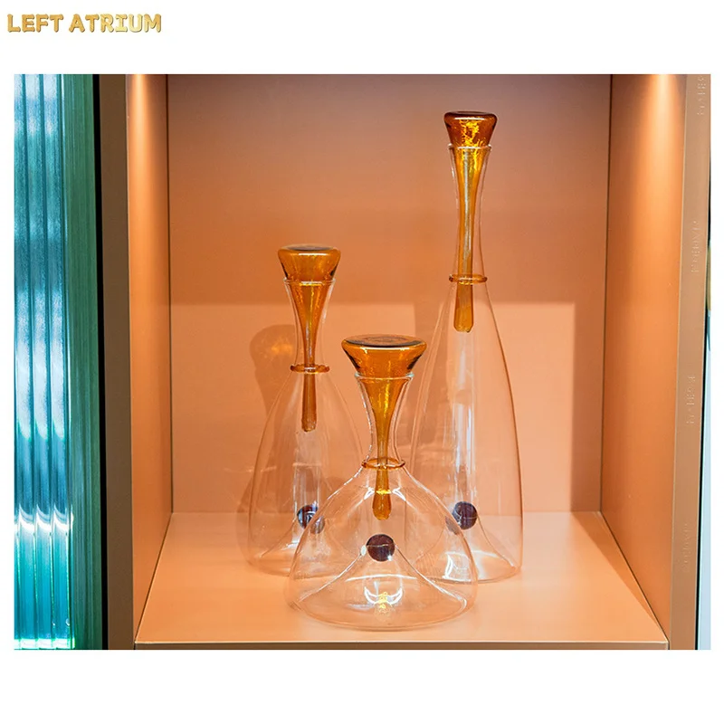 قارورة زجاجية عصرية بسيطة للبا - مراجعة Home Bar And Cabinet وسعره